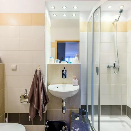 Mierzeja - Turkusowa, Конты Рыбацке